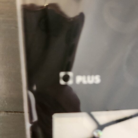 Spirit Halloween Women's Black Wide Net Rhinestone Fishnet Tights plus size - Picture 5 of 5